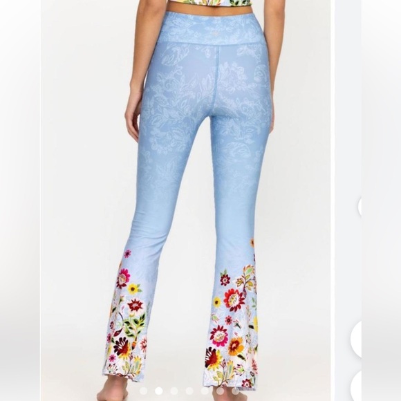 Johnny Was Bee Active High Waist Slit Legging Blue Floral Size Medium - Picture 3 of 9